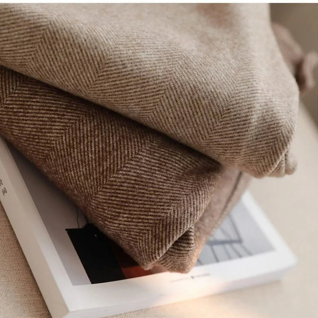 Chic CORTINA Trousers: Elevate Your Style