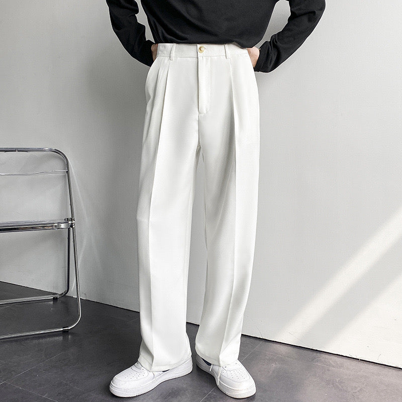 Tailored GUNSAN Trousers: Perfect Fit, Effortless Style